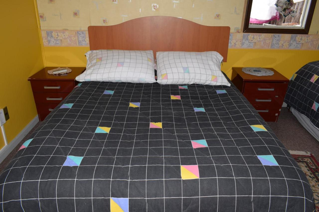 Hostal Torres Del Paine Punta Arenas Dış mekan fotoğraf