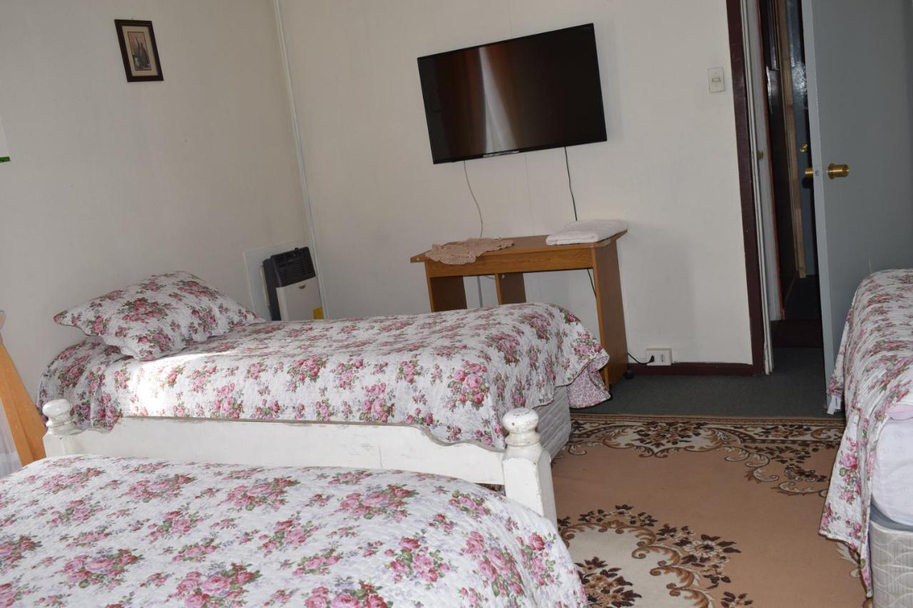 Hostal Torres Del Paine Punta Arenas Dış mekan fotoğraf