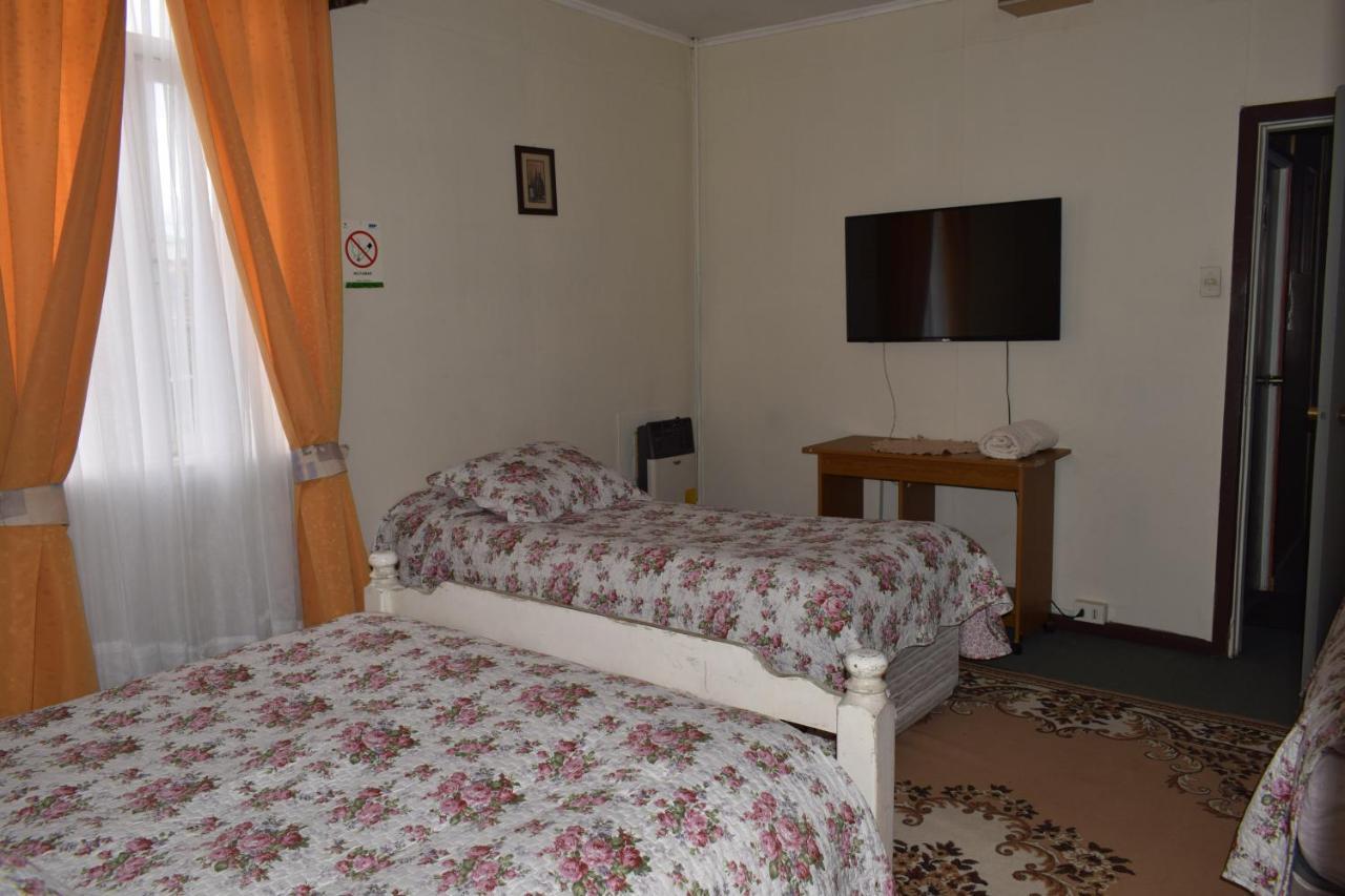 Hostal Torres Del Paine Punta Arenas Dış mekan fotoğraf